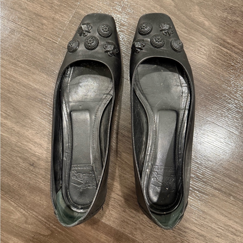 Burberry flats